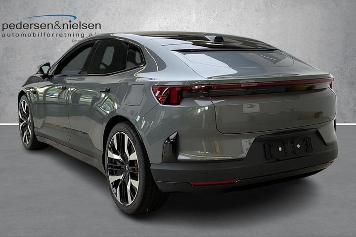 undefined Polestar 4 fra 2026