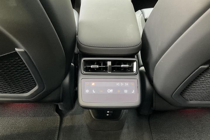 undefined Polestar 4 fra 2026