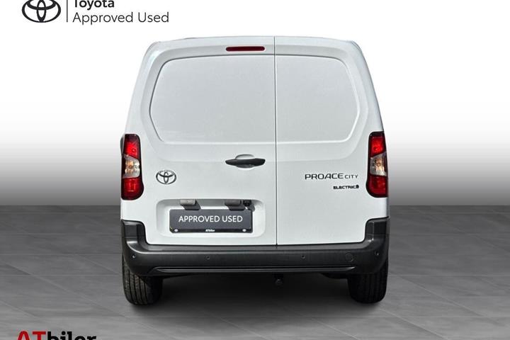 Hvid Toyota Proace City Electric fra 2026