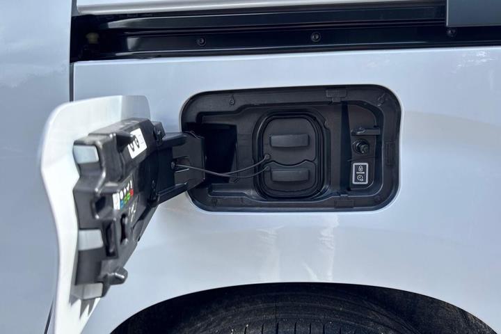 Hvid Toyota Proace City Electric fra 2026
