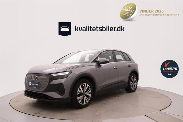 Grå Audi Q4 fra 2022