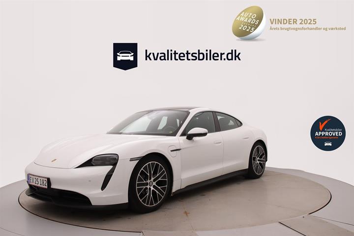 Hvid Porsche Taycan fra 2022