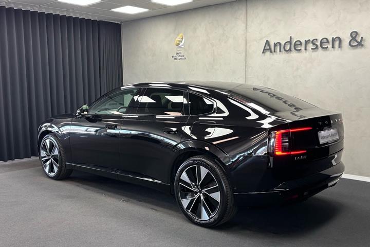 Sort Volvo ES90 fra 2026