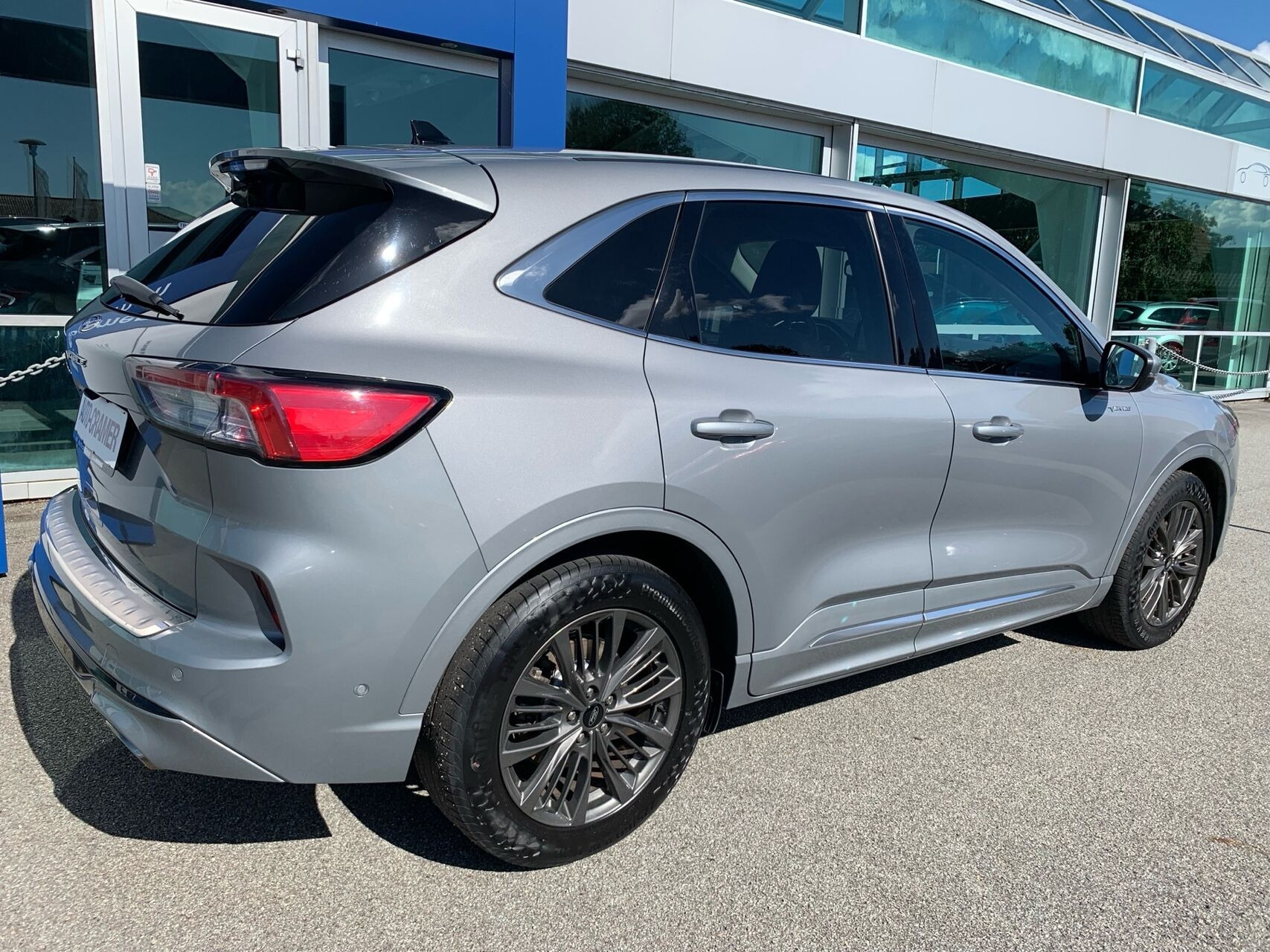 Sølv Ford Kuga fra 2020