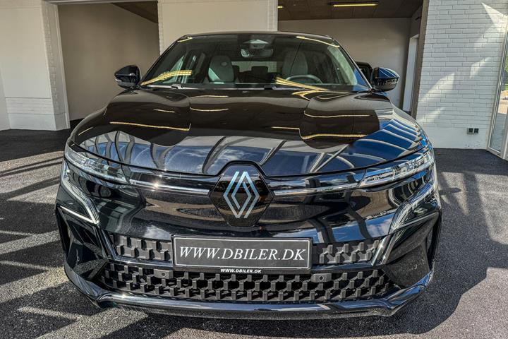 Sort Renault Mégane fra 2025