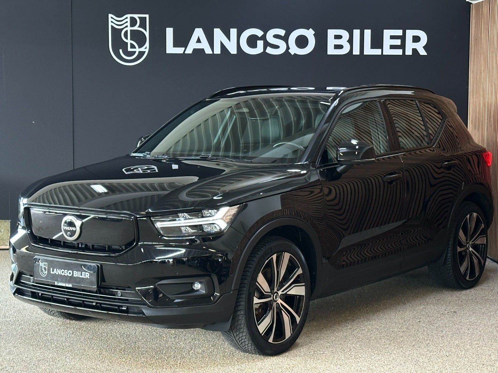 Volvo XC40 P8 ReCharge Twin R-Design