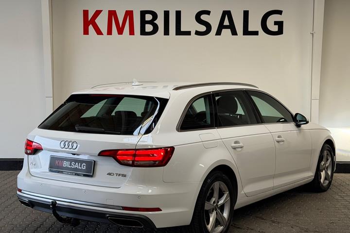 Hvid Audi A4 fra 2019