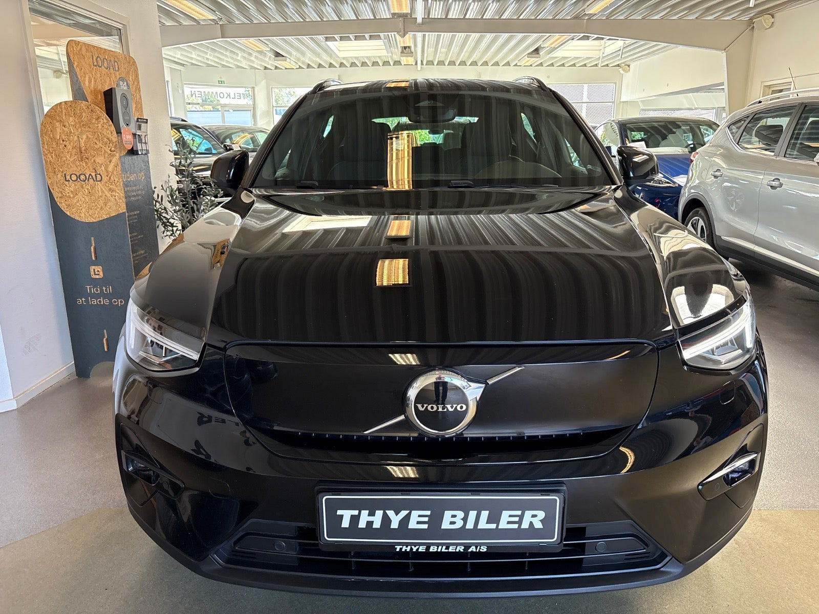 Sort Volvo XC40 fra 2023