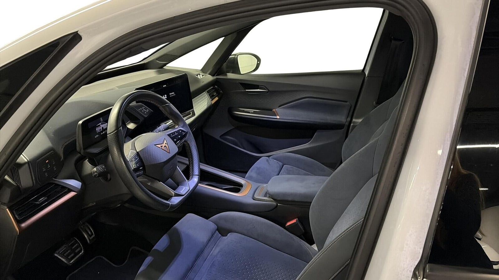 Hvid Cupra Born fra 2023