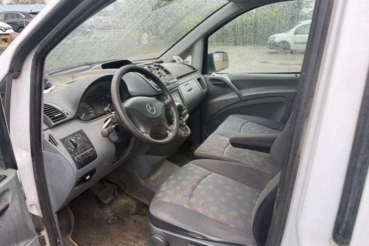 undefined Mercedes Vito 120 fra 2010
