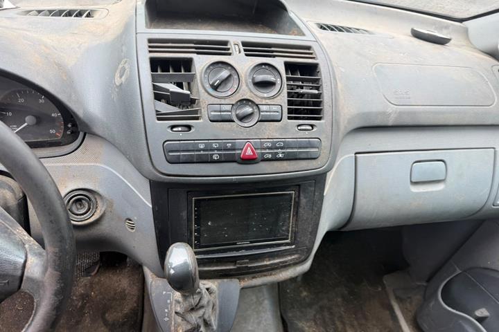 undefined Mercedes Vito 120 fra 2010