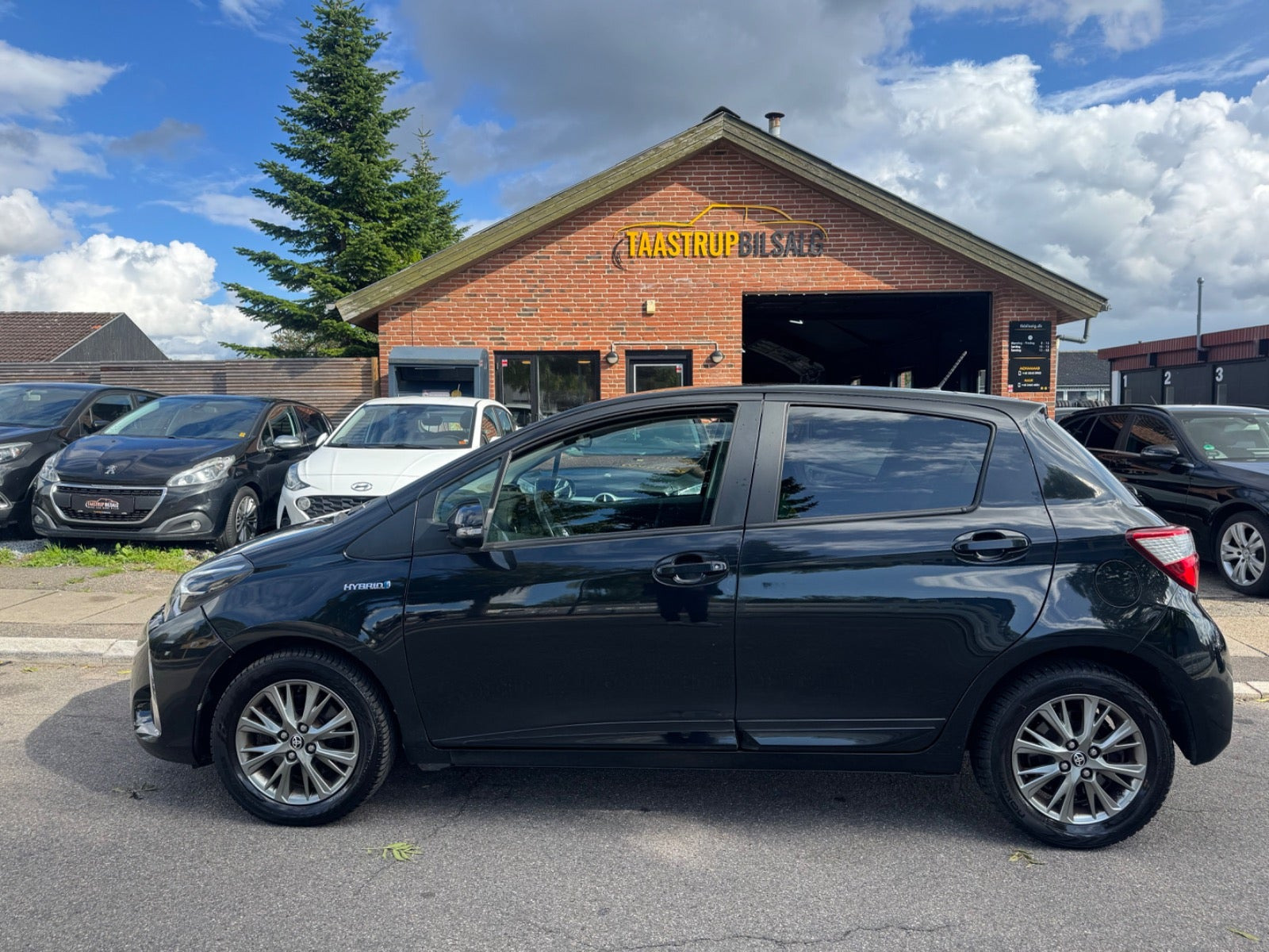 undefined Toyota Yaris fra 2017