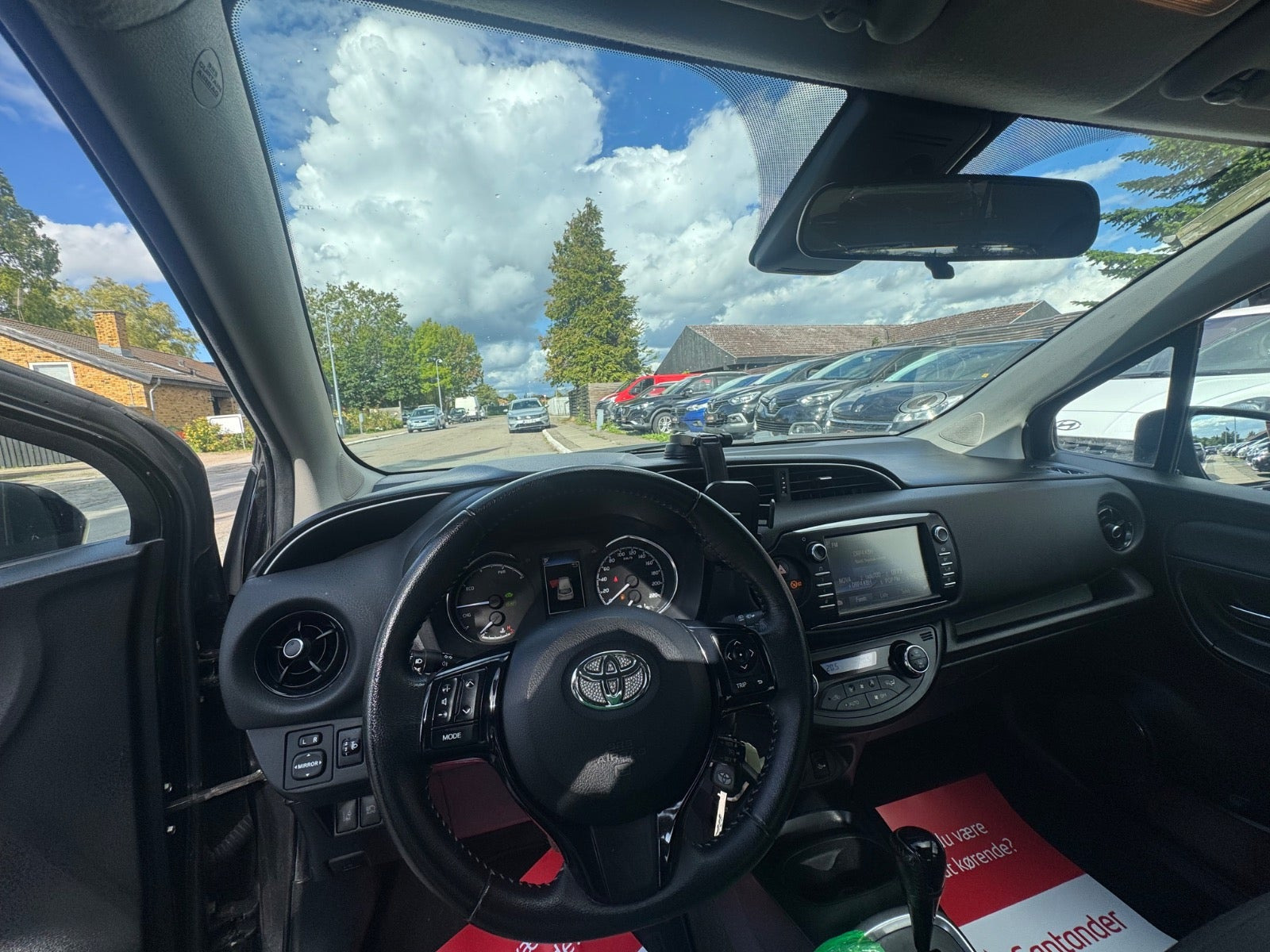 undefined Toyota Yaris fra 2017