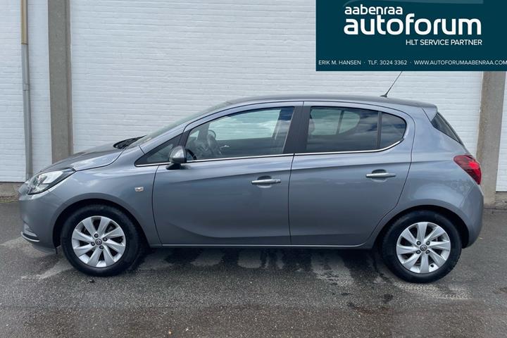Blå Opel Corsa fra 2018