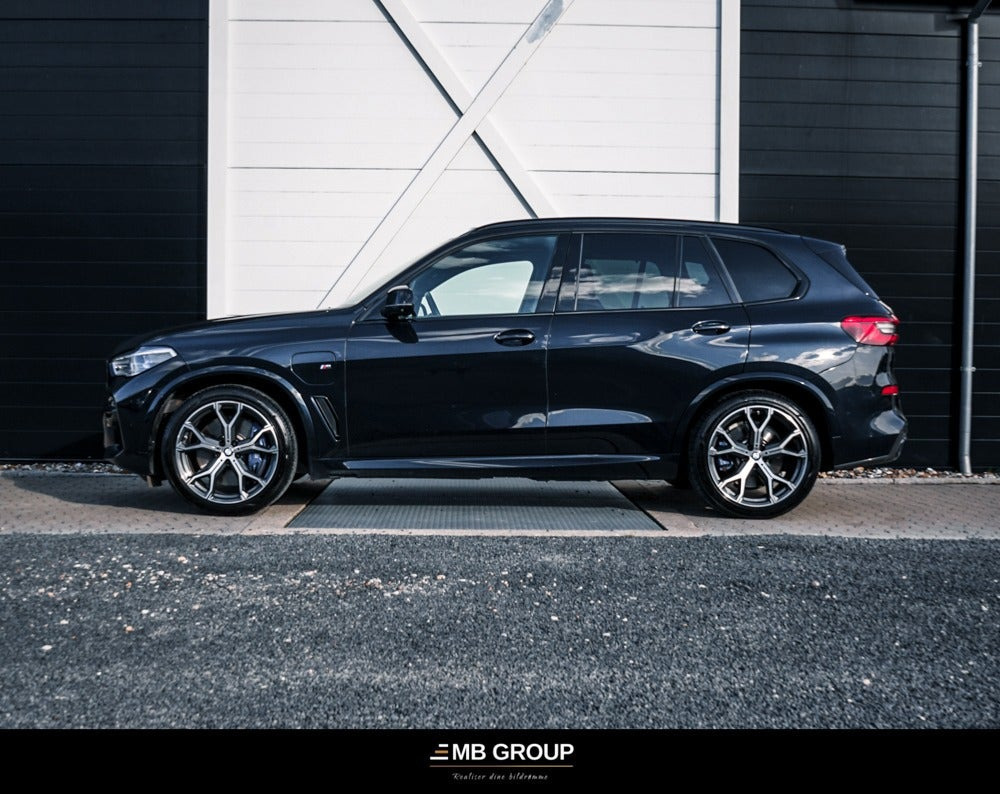 Sort BMW X5 fra 2019