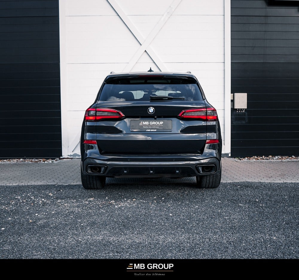 Sort BMW X5 fra 2019