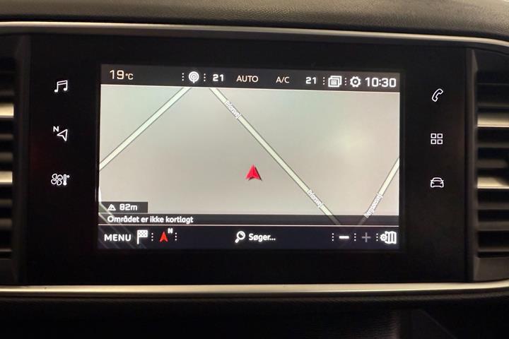 Grå Peugeot 308 fra 2018