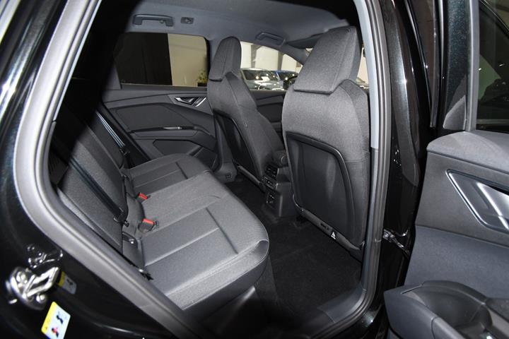 Sort Audi Q4 e-tron fra 2026
