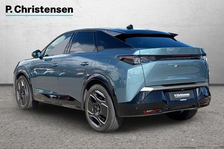 Blå Peugeot e-3008 fra 2024