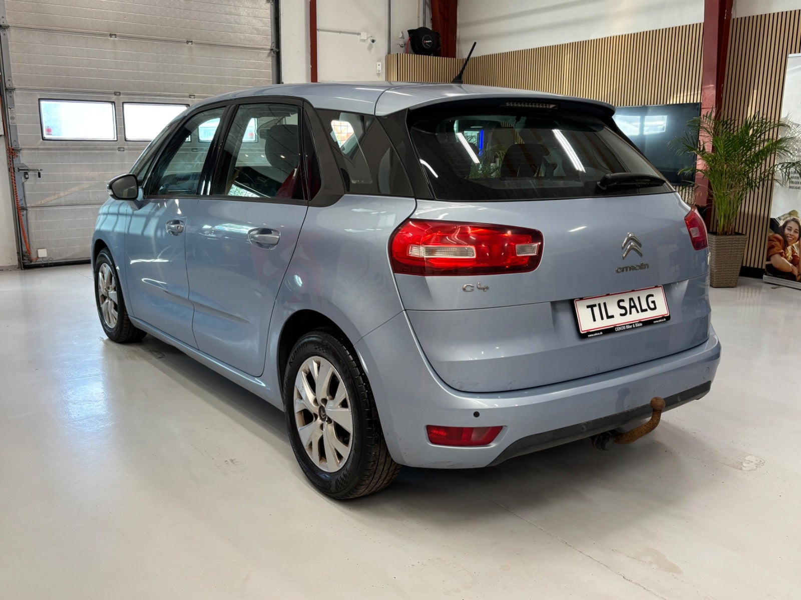 Blå Citroën C4 Picasso fra 2014