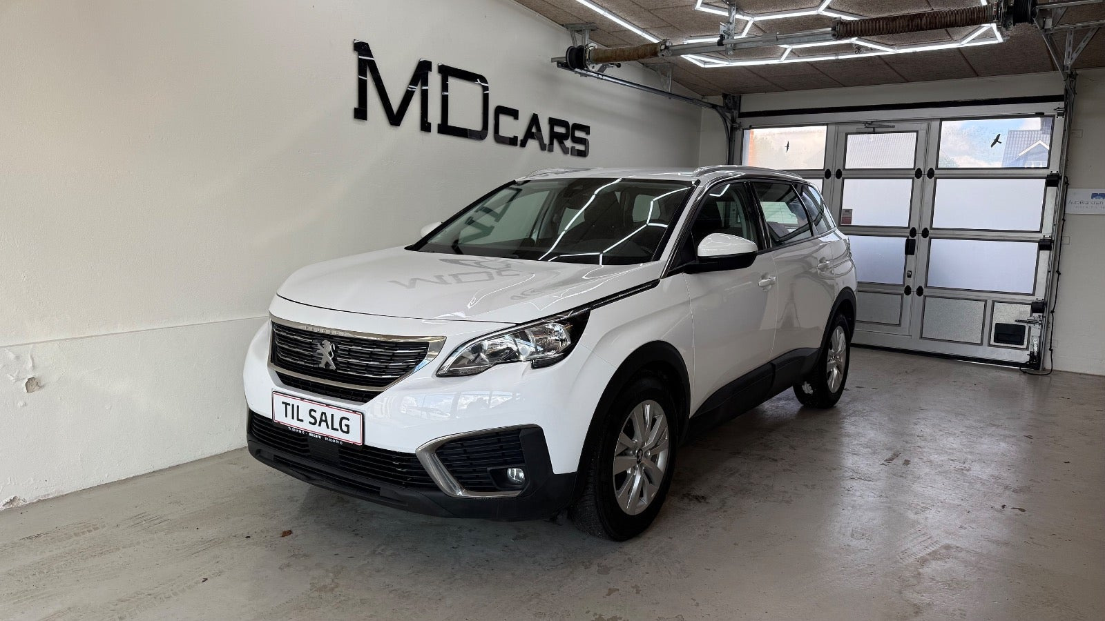Peugeot 5008 1,2 e-THP 130 Allure EAT6 7prs