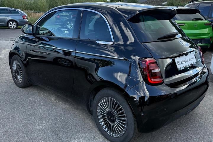 undefined Fiat 500e fra 2023