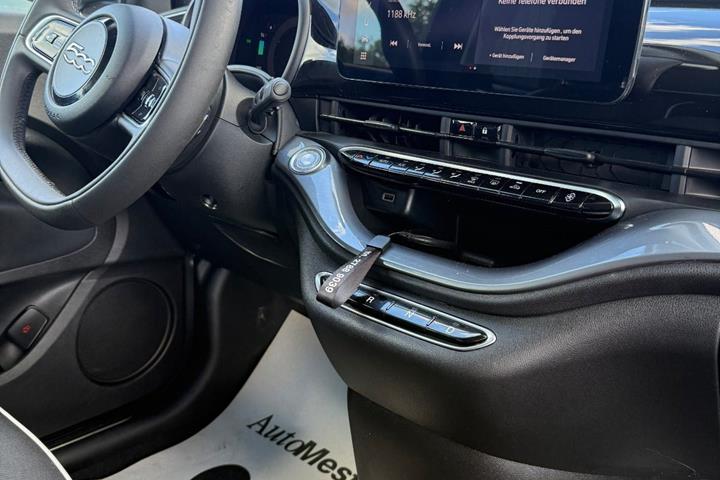 undefined Fiat 500e fra 2023