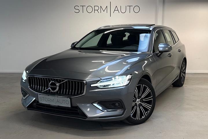 Sølv Volvo V60 fra 2021