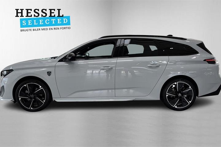 Hvid Peugeot E-308 fra 2024