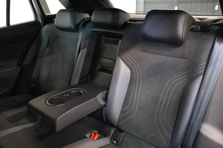 Sølv VW ID.4 fra 2024