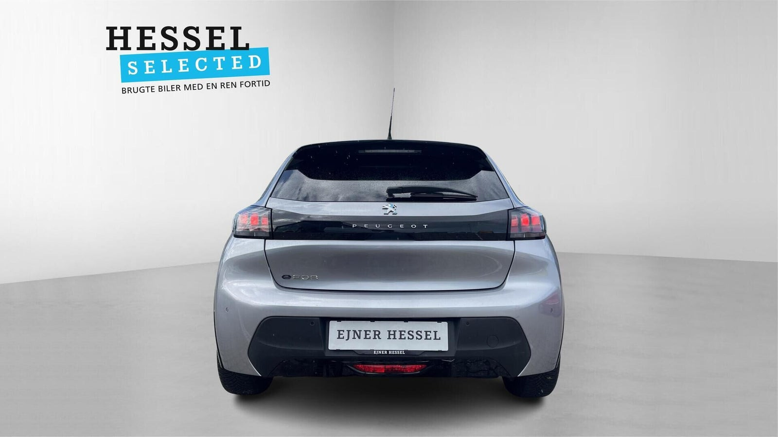 Sølv Peugeot e-208 fra 2021