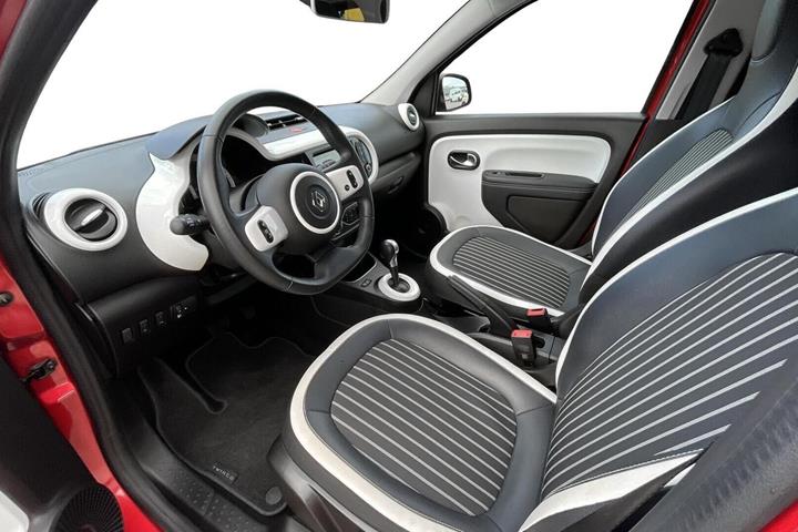 Rød Renault Twingo fra 2023