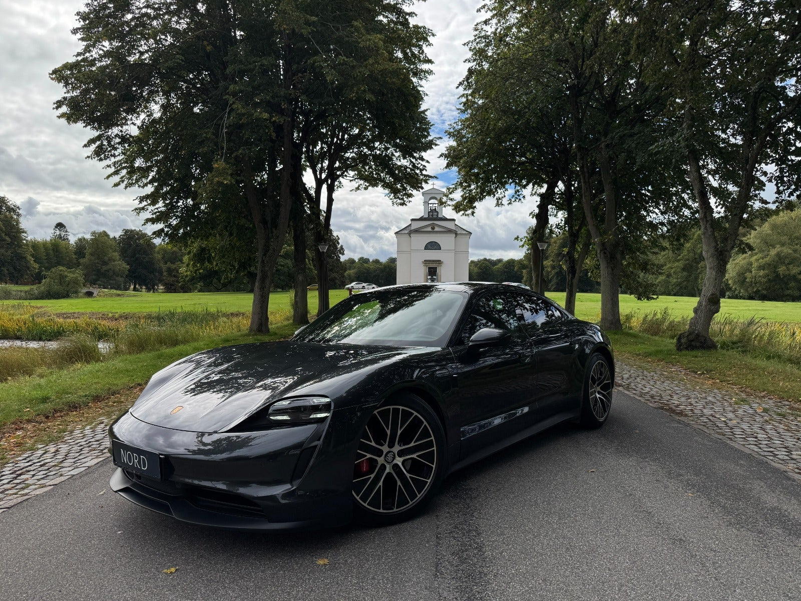 Porsche Taycan 4S Performance+