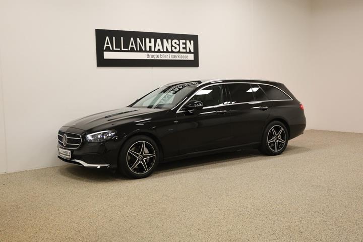 Sort Mercedes E300 e fra 2021