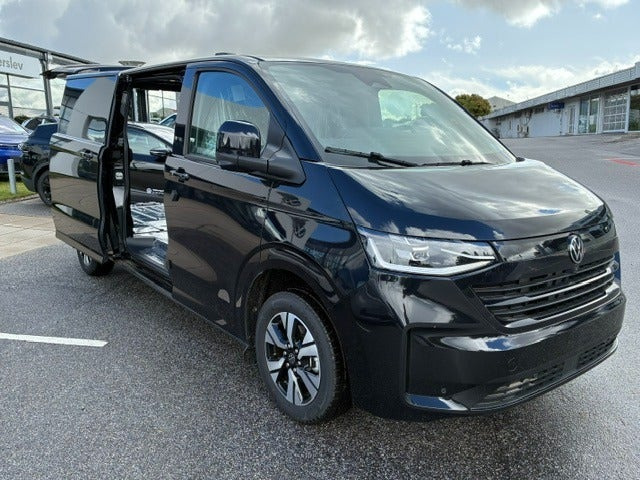 Sort VW Transporter fra 2025