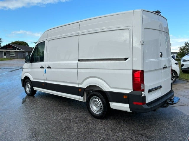 Hvid VW Crafter 35 fra 2026