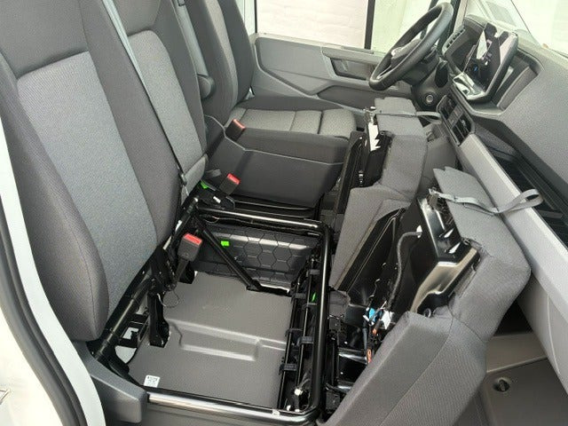 Hvid VW Crafter 35 fra 2026