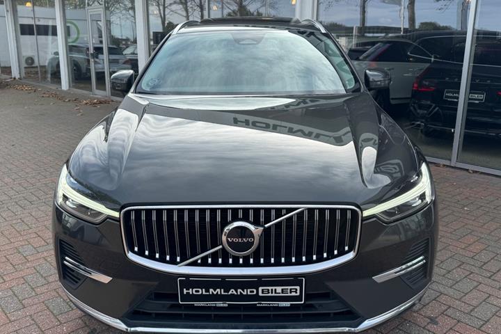 Grøn Volvo XC60 fra 2022