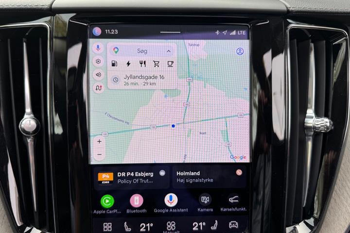 Grøn Volvo XC60 fra 2022