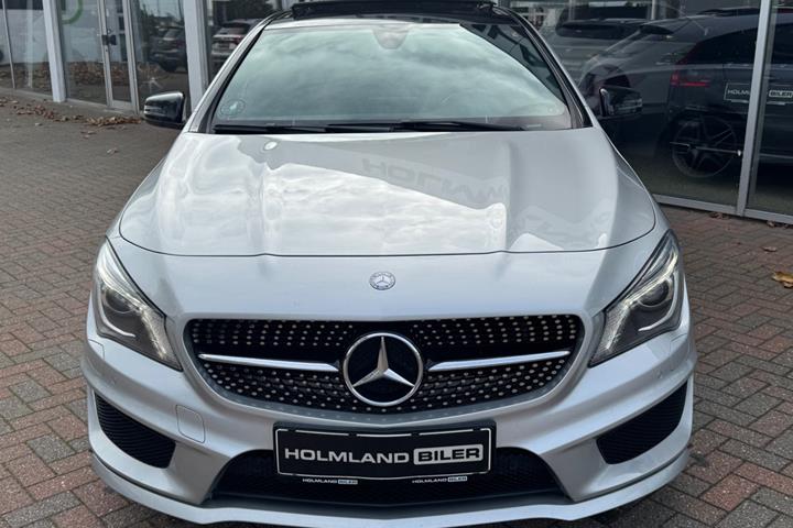 Sølv Mercedes CLA220 d fra 2016