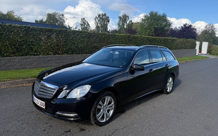 Mercedes E200 2,2 CDi Elegance stc. aut.
