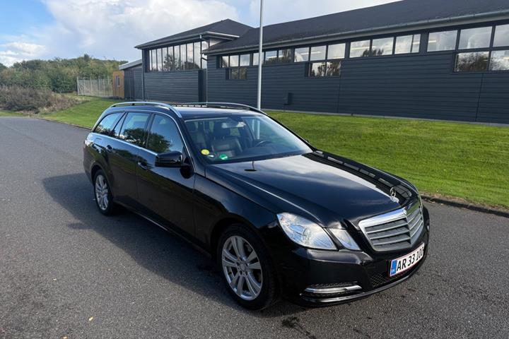 undefined Mercedes E200 fra 2013