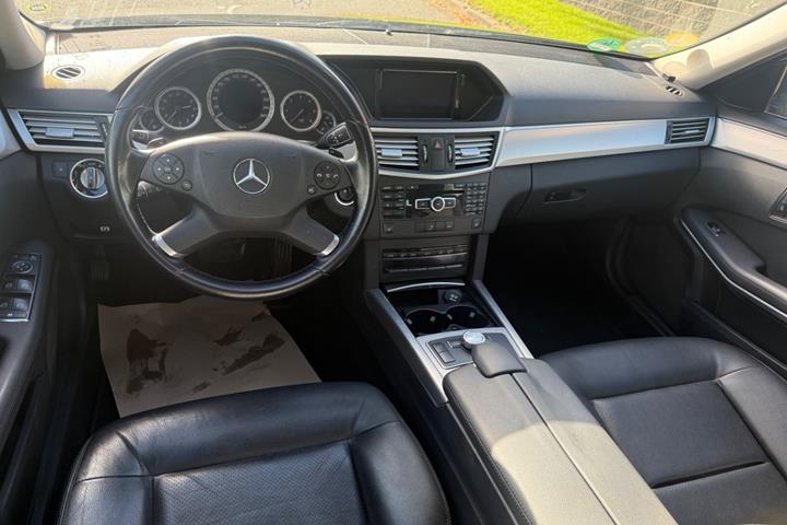 undefined Mercedes E200 fra 2013