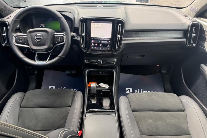 Sort Volvo C40 fra 2021