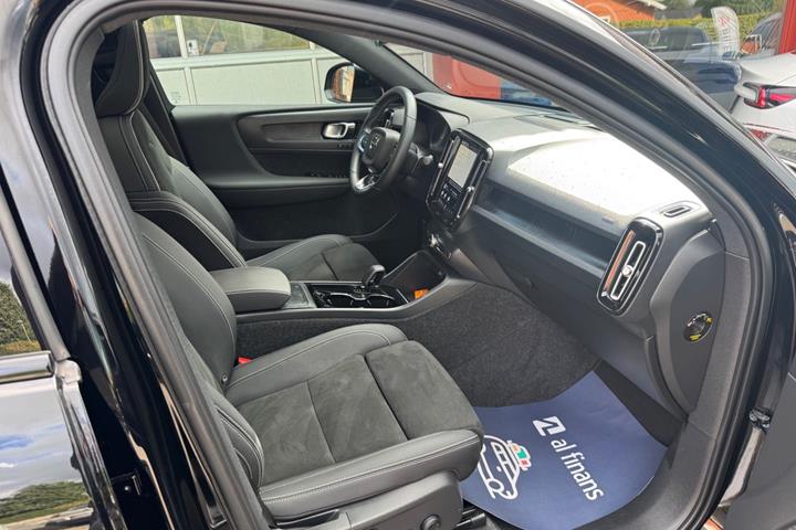 Sort Volvo C40 fra 2021