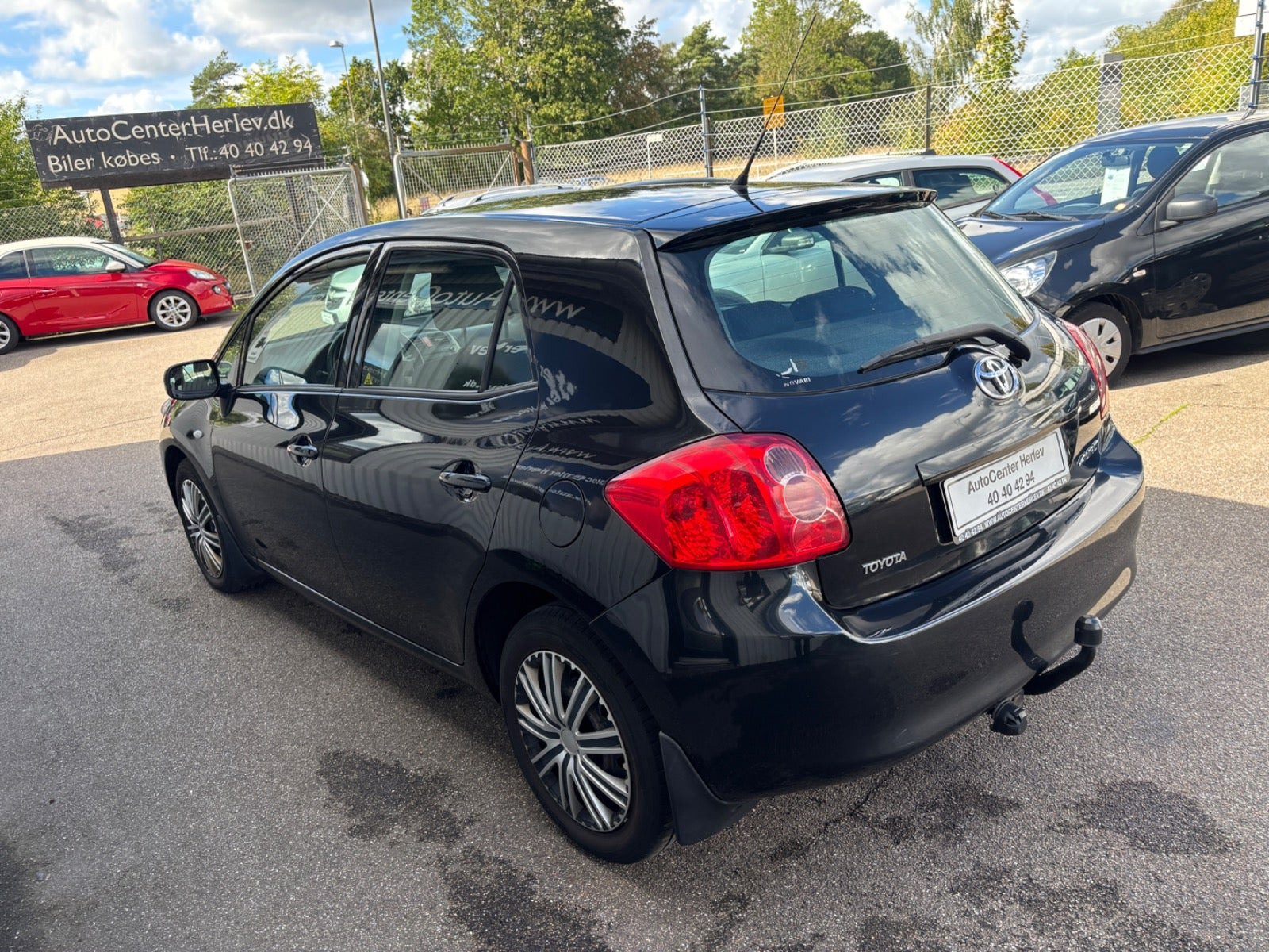 Sort Toyota Auris fra 2009
