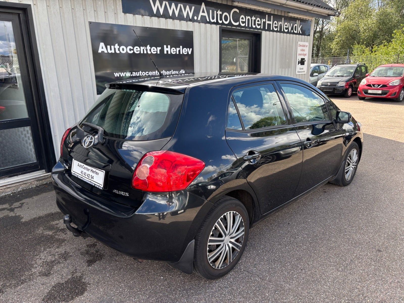 Sort Toyota Auris fra 2009