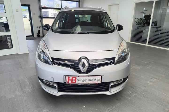 Sølv Renault Grand Scenic III fra 2015