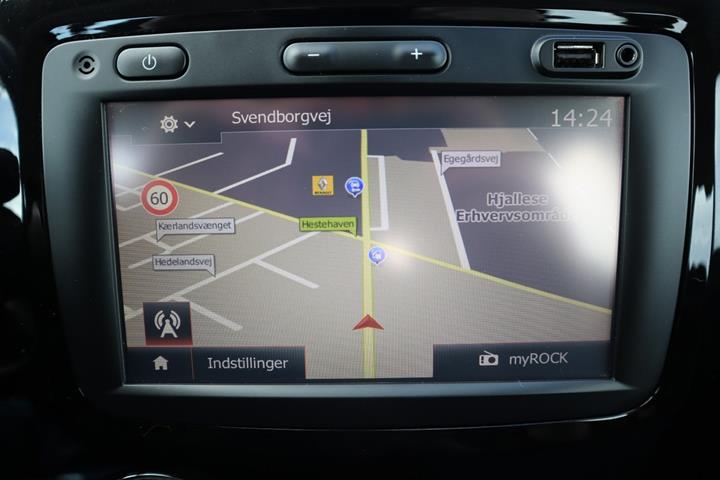 Sølv Renault Captur fra 2016