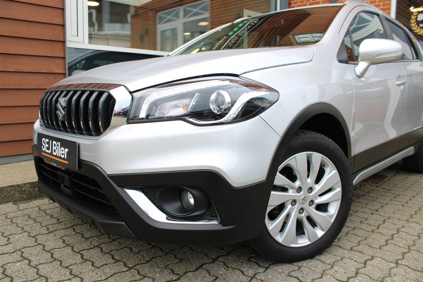 Suzuki S-Cross 1,4 mHybrid Active aut.